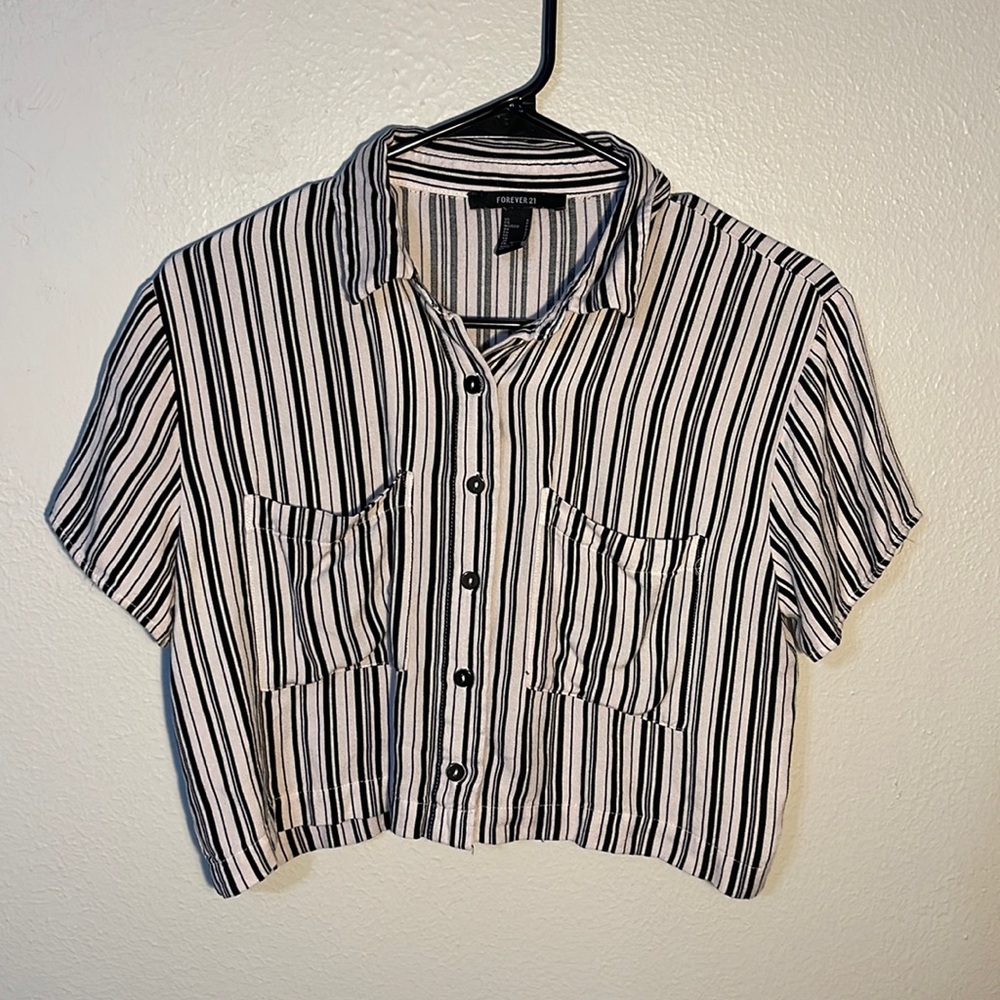 Stripped blouse crop top